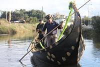 Bateira Erveira navega nas águas do Esteiro de Canelas